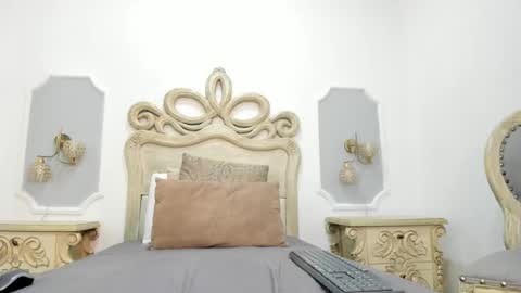 kendall jones7 online show from 12/15/25, 08:02