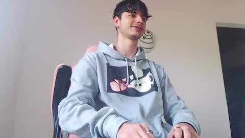 kendall ross online show from 11/04/25, 03:33