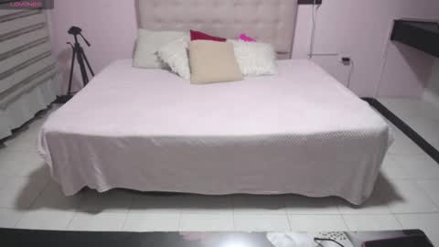 Snapshot of kendall_rossii_ chatting on 12/14/25, 03:12 kendall_rossii_ online show from 12/14/25, 03:12