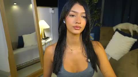 Snapshot of kendall_ruiiz chatting on 06/29/26, 01:56 Andrea online show from 06/29/26, 01:56
