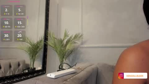 kendallbleer online show from 11/16/25, 11:38