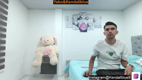kendallblue online show from 10/21/25, 11:27