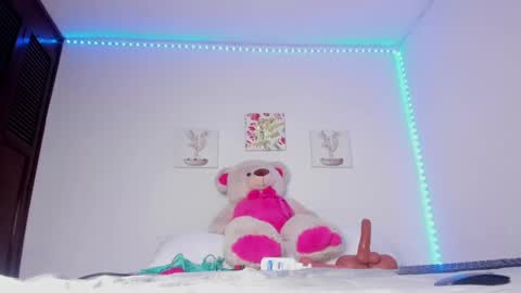 Snapshot of kendalljoy chatting on 12/10/24, 04:34 Kendall joy online show from 12/10/24, 04:34