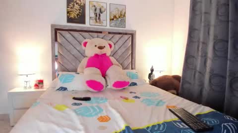 Snapshot of kendalljoy chatting on 10/16/25, 03:07 Kendall joy online show from 10/16/25, 03:07