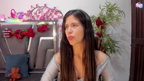 K E N D A L L  online show from 10/09/25, 08:07