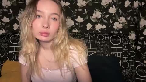 Kendall online show from 11/23/25, 09:25