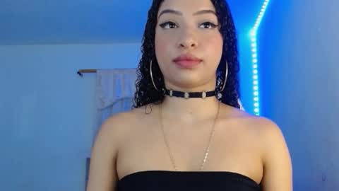 Snapshot of kendallrush2 chatting on 02/03/25, 08:57 Kendall Rush online show from 02/03/25, 08:57