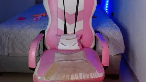 Snapshot of kendallrush2 chatting on 02/16/25, 11:59 Kendall Rush online show from 02/16/25, 11:59