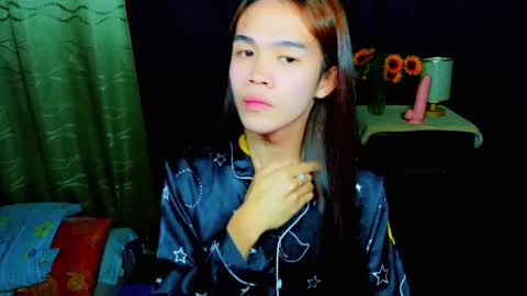 Snapshot of kendallspice_ chatting on 03/21/26, 08:23 Kendall online show from 03/21/26, 08:23