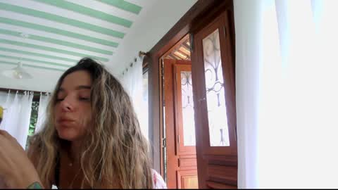 Snapshot of kendalltyler chatting on 12/22/24, 09:33 kendall online show from 12/22/24, 09:33