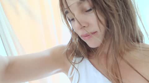 Snapshot of kendalltyler chatting on 03/06/25, 02:40 kendall online show from 03/06/25, 02:40