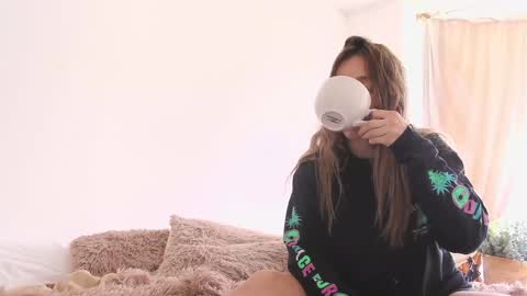 Snapshot of kendalltyler chatting on 03/10/25, 05:07 kendall online show from 03/10/25, 05:07