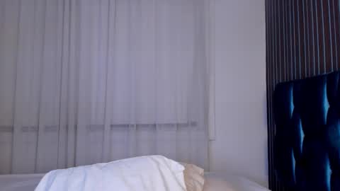 Snapshot of kendalprince chatting on 12/16/25, 05:12 Kendal online show from 12/16/25, 05:12