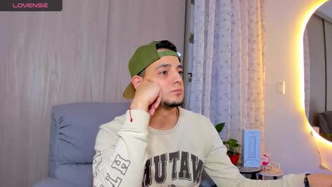 kendel_dimitri online show from 09/19/25, 02:57