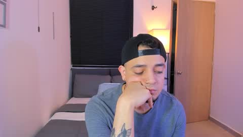 kendel_dimitri online show from 04/30/26, 06:42