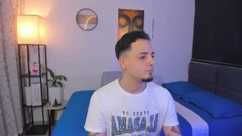Snapshot of kendel_dimitri chatting on 06/14/26, 02:09 kendel_dimitri online show from 06/14/26, 02:09