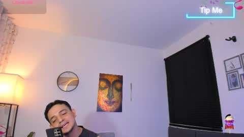 Snapshot of kendel_dimitri chatting on 07/06/26, 12:18 kendel_dimitri online show from 07/06/26, 12:18