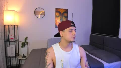 Snapshot of kendel_dimitri chatting on 07/09/26, 04:38 kendel_dimitri online show from 07/09/26, 04:38