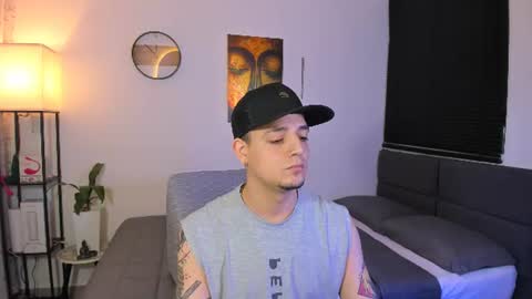 Snapshot of kendel_dimitri chatting on 07/10/26, 06:07 kendel_dimitri online show from 07/10/26, 06:07