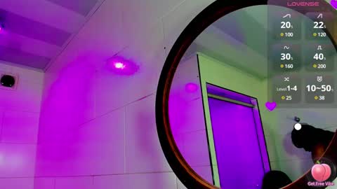 Snapshot of kendra_bailey chatting on 12/07/24, 11:07 Kendra Bailey online show from 12/07/24, 11:07