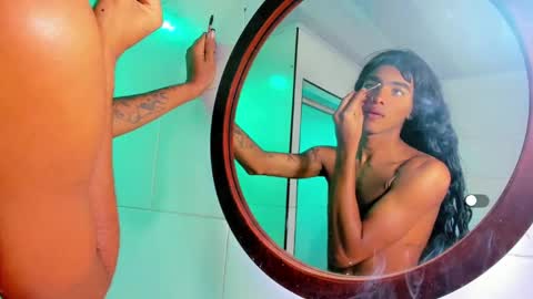 Snapshot of kendra_bailey chatting on 12/12/24, 11:29 Kendra Bailey online show from 12/12/24, 11:29