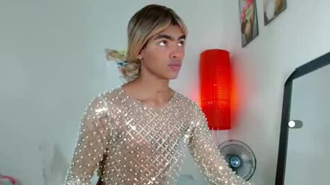 Snapshot of kendra_bailey chatting on 12/17/24, 07:26 Kendra Bailey online show from 12/17/24, 07:26