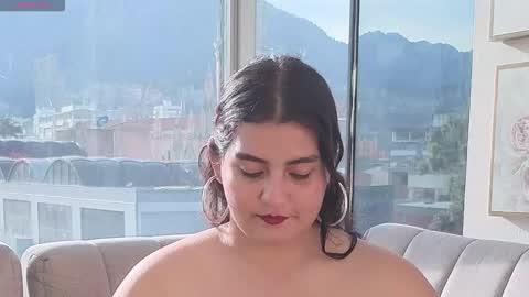 Kendra crow online show from 11/11/25, 12:16