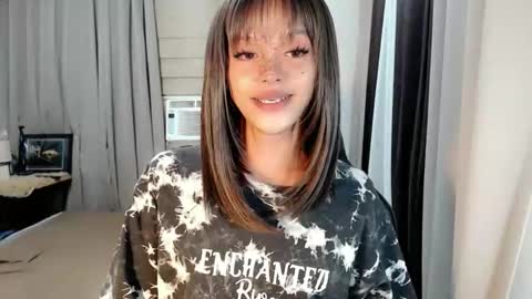 Snapshot of kendra_lunaxx chatting on 03/07/26, 07:33 kendra_lunaxx online show from 03/07/26, 07:33