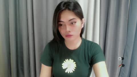 K E N D R A online show from 02/21/25, 12:38