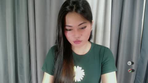 K E N D R A online show from 02/28/25, 06:20