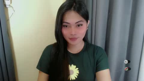 K E N D R A online show from 03/06/25, 09:20