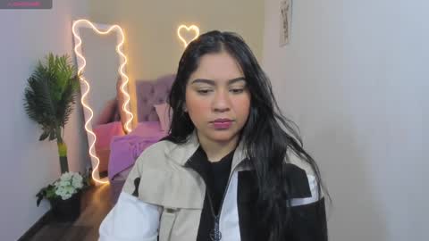 kendra online show from 02/04/25, 03:22