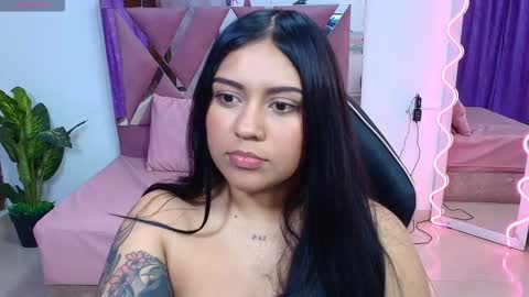 kendra online show from 10/18/25, 03:53