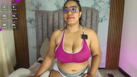 Mamasita online show from 11/02/25, 05:04