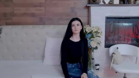 Snapshot of kendrabloom chatting on 01/13/26, 06:51 KendraBloom online show from 01/13/26, 06:51