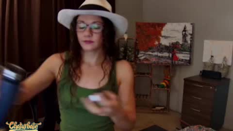 Kendra online show from 10/30/25, 02:57