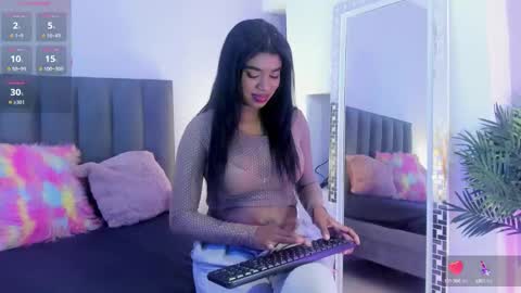 Snapshot of kendrachavez_ chatting on 10/06/25, 08:39 kendrachavez_ online show from 10/06/25, 08:39