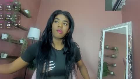 Snapshot of kendrachavez_ chatting on 10/19/25, 09:04 kendrachavez_ online show from 10/19/25, 09:04