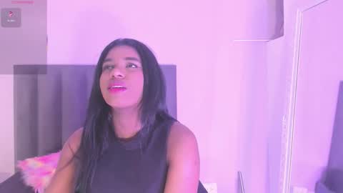 Snapshot of kendrachavez_ chatting on 12/17/25, 09:54 kendrachavez_ online show from 12/17/25, 09:54