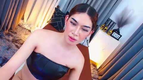 Snapshot of kendrahunter_____ chatting on 02/12/25, 05:37 Kendra online show from 02/12/25, 05:37