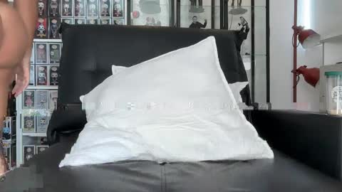 Snapshot of kendrasmithts chatting on 04/18/26, 07:58 Hi Im kendra- onlyfans. isab2896 online show from 04/18/26, 07:58