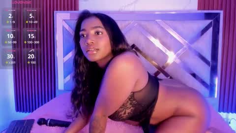 Snapshot of kendy_wilkinson chatting on 10/25/25, 01:57 Kendy online show from 10/25/25, 01:57