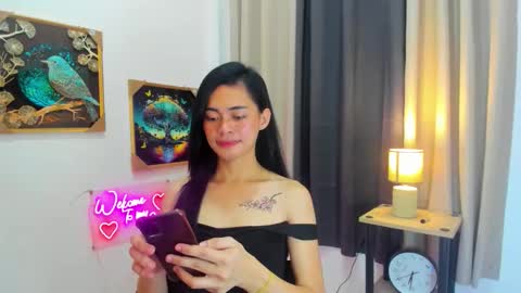 Snapshot of kendymuse chatting on 04/22/26, 03:42 kendy online show from 04/22/26, 03:42