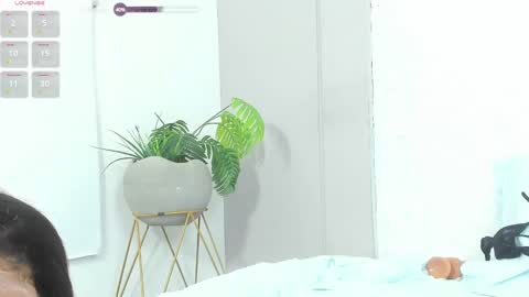 Kenia  online show from 12/26/24, 03:53