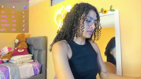 Snapshot of keniia_riizz chatting on 06/09/26, 06:19 Kenia online show from 06/09/26, 06:19