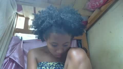 kenilange online show from 12/17/25, 03:45