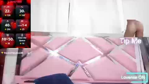 Snapshot of kenishax_ chatting on 09/25/25, 05:11 Kenishax online show from 09/25/25, 05:11