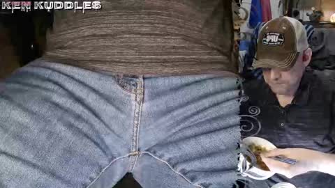 Ken Kuddles online show from 02/22/26, 02:02