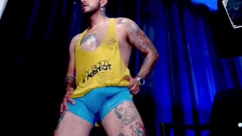 Snapshot of kenllyhot chatting on 02/26/25, 11:15 Kenlly online show from 02/26/25, 11:15