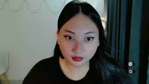Snapshot of kennaxx69 chatting on 04/17/26, 08:12 kennaxx69 online show from 04/17/26, 08:12